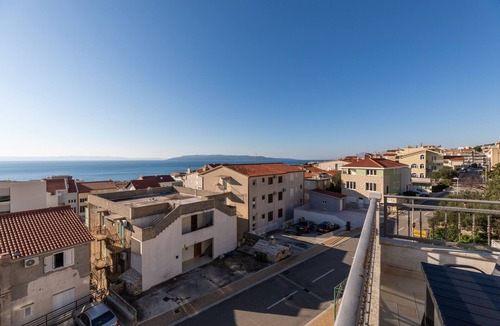Ratac Apartment | Studio flat with balcony and sea view Makarska (AS-22017-e)