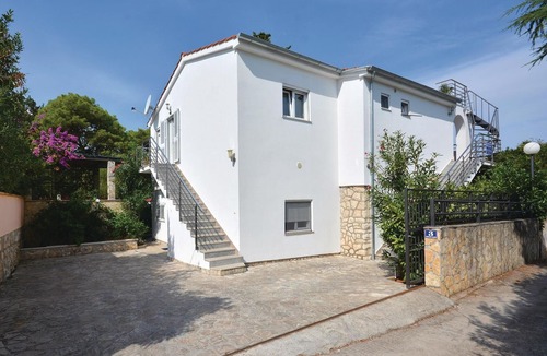 Stari Grad Apartment | Stunning apartment in Stari Grad with WiFi
