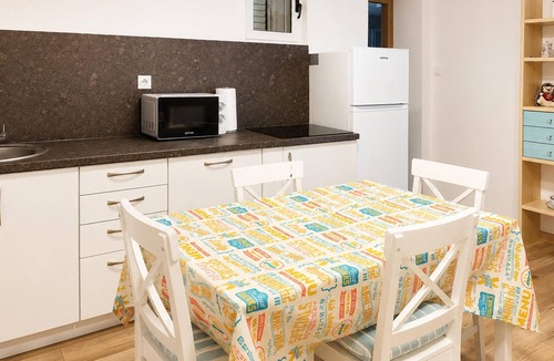 Smokvica Apartment | Stunning apartment in Smokvica with WiFi