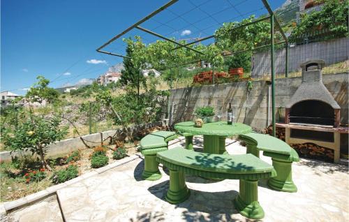 Makarska Apartment | Stunning Apartment In Makarska With Wifi