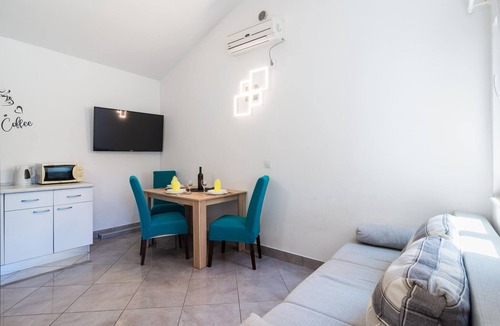 Cove Osibova (Milna) Apartment | Stunning apartment in Milna