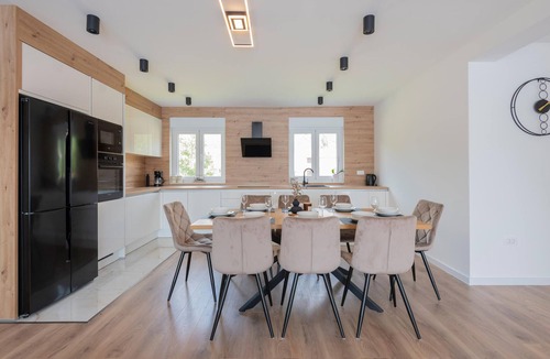 Zmijavci House | Stunning home in Donji Prolozac