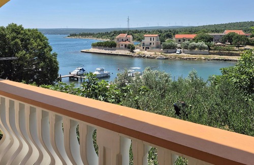 Krusevo House | Stunning home in Krusevo with house sea view