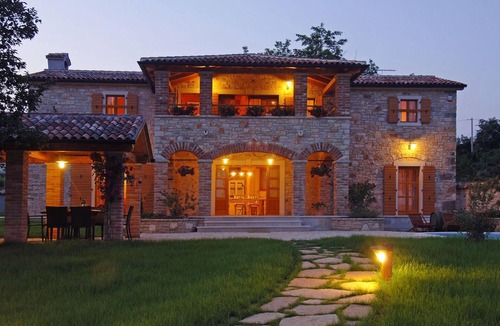 Baderna House | Stunning home in Porec