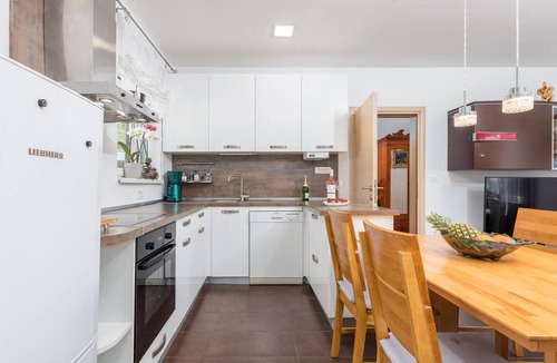 Galizana House | Stunning home in Pula