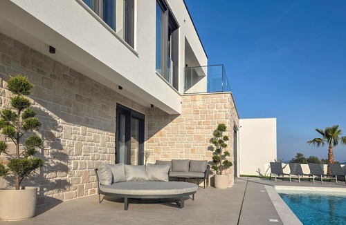 Seget Donji House | Stunning home in Seget Donji