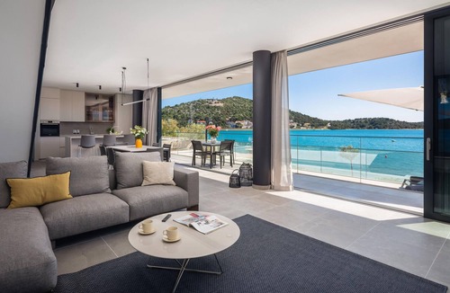 Tijesno House | Stunning home in Tisno