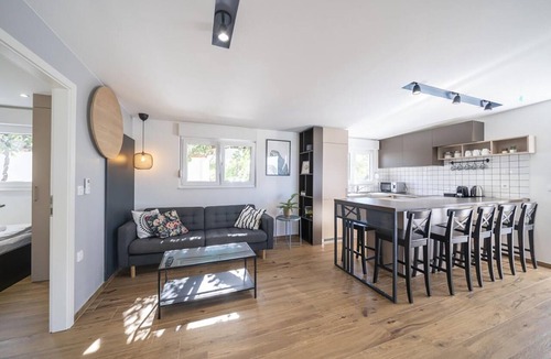 Poljica House | Stunning home in Zerava
