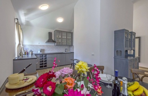 Farini House | Stunning private villa for 6 people with private pool, A/C, WIFI, TV, terrace and pets allowed