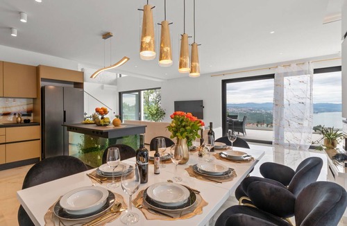 Bregi Villa | Stunning private villa for 10 people with hot tub, A/C, private pool, WIFI, TV and terrace