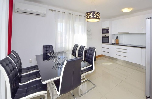 Seget Vranjica Villa | Stunning private villa with WIFI, hot tub, A/C, private pool, TV, terrace and pets allowed