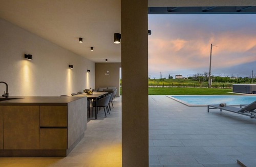 Brtonigla Villa | Stunning private villa with hot tub, private pool, A/C, WIFI, TV, terrace and pets allowed