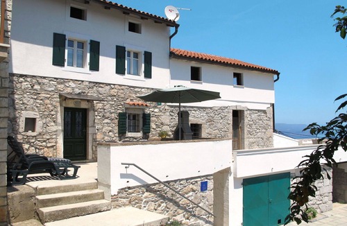 Sveta Jelena House | Stunning villa for 6 guests with A/C, WIFI, TV, terrace and pets allowed