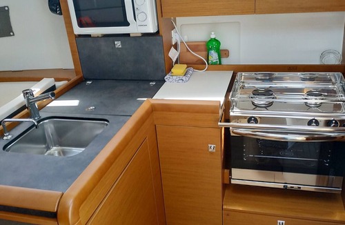 Drage Boat Rental | Sun-Kissed Sailing Adventure in Zadar, Croatia