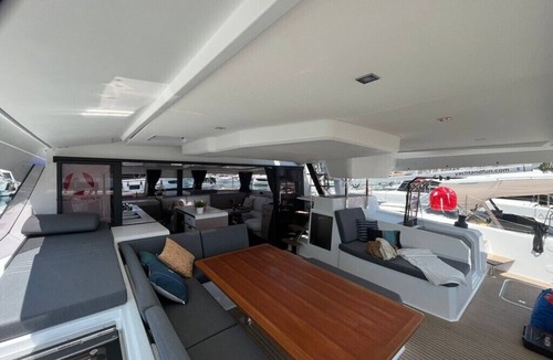 Businci Boat Rental | Sun-kissed Sailing Adventure in Split-Dalmatia, Croatia
