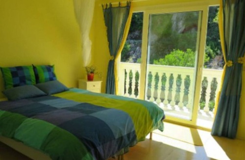 Trpanj Apartment | SUNSET Appt SEAFRONT - UNIQUE with STUNNING VIEWS