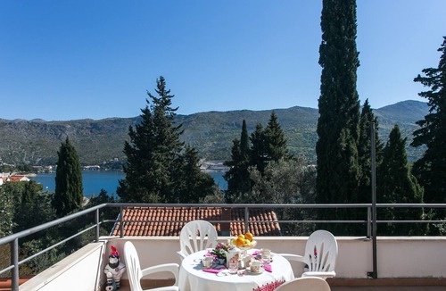 Zaton Apartment | The most beautiful position in Zaton Veliki