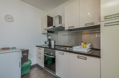 Njivice Apartment | Three bedroom apartment with terrace and sea view Njivice, Krk (A-20487-b)