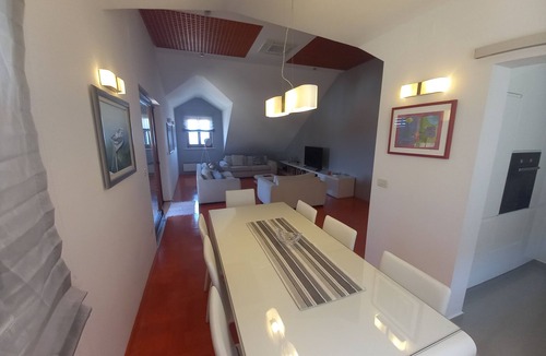 Postira Apartment | Three bedroom apartment with terrace and sea view Postira, Brač (A-5617-i)