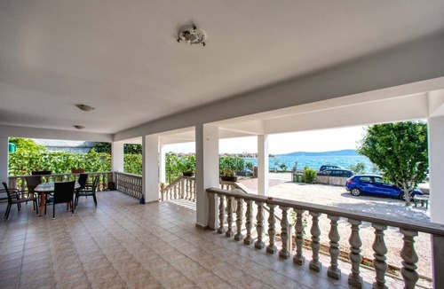 Bibinje Apartment | Three bedroom apartment near beach Bibinje (Zadar) (A-5780-d)