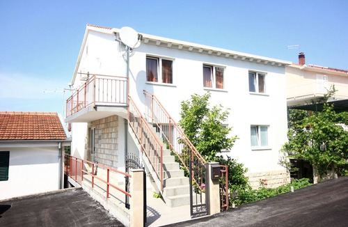 Trpanj Apartment | Three bedroom apartment with terrace Trpanj (Pelješac) (A-10083-a)