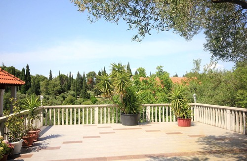 Trpanj Apartment | Three bedroom apartment with terrace Trpanj (Pelješac) (A-10083-a)