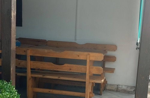 Kraj Apartment | Three bedroom apartment near beach Tkon, Pašman (A-8244-b)