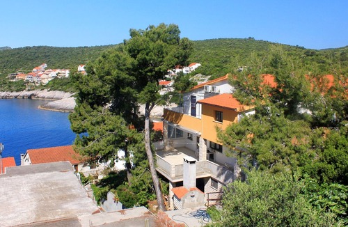 Zavalatica Apartment | Three bedroom apartment with terrace and sea view Zavalatica, Korčula (A-547-c)
