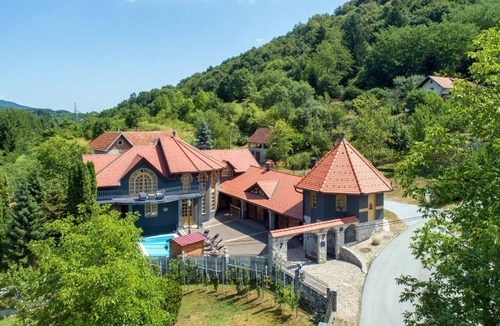 Lepoglava House | Three Bedroom Villa with Outdoor Pool