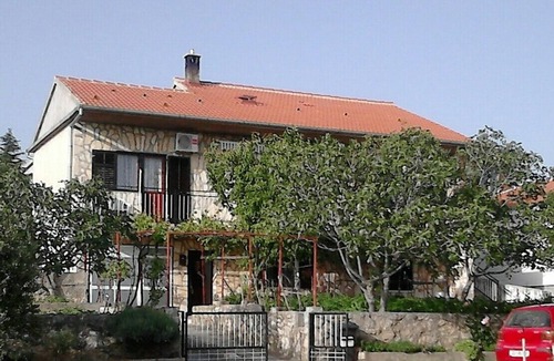 Maslenica Apartment | Two bedroom apartment with balcony and sea view Maslenica, Novigrad (A-11089-a)