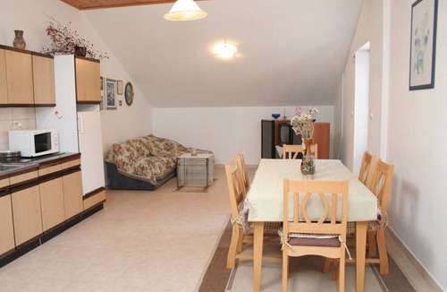 Lumbarda Apartment | Two bedroom apartment with terrace and sea view Lumbarda, Korčula (A-4445-b)