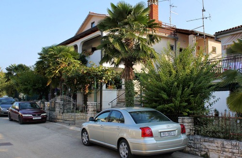 Novigrad Apartment | Two bedroom apartment with terrace Novigrad (A-2536-a)