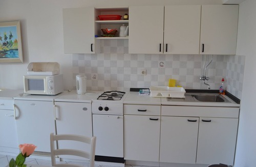 Zivogosce Apartment | Two bedroom apartment with balcony and sea view Živogošće - Mala Duba, Makarska (A-17077-b)
