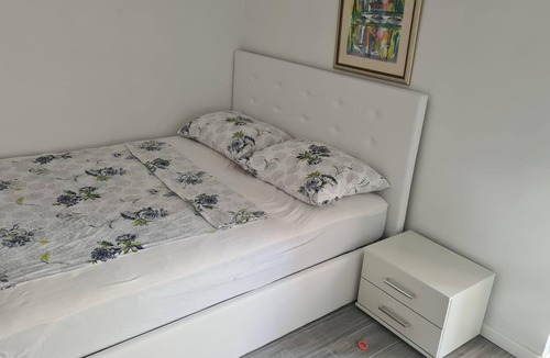Povljana Apartment | Two bedroom apartment near beach Povljana, Pag (A-7505-b)
