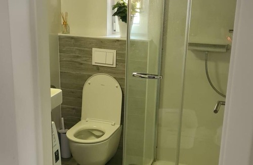 Povljana Apartment | Two bedroom apartment near beach Povljana, Pag (A-7505-b)