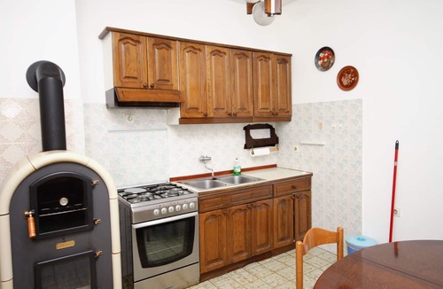 Privlaka Apartment | Two bedroom apartment near beach Privlaka, Zadar (A-666-a)