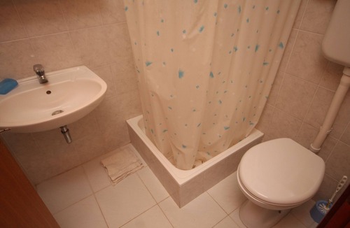 Razanj Apartment | Two bedroom apartment near beach Ražanj, Rogoznica (A-7517-b)
