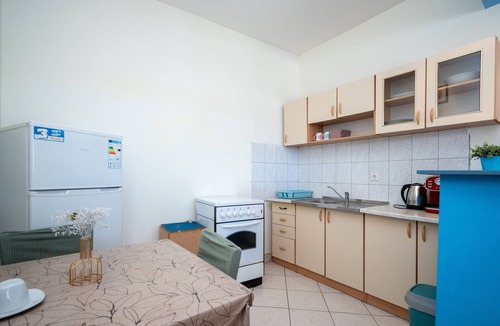Bibinje Apartment | Two bedroom apartment near beach Bibinje (Zadar) (A-5865-b)