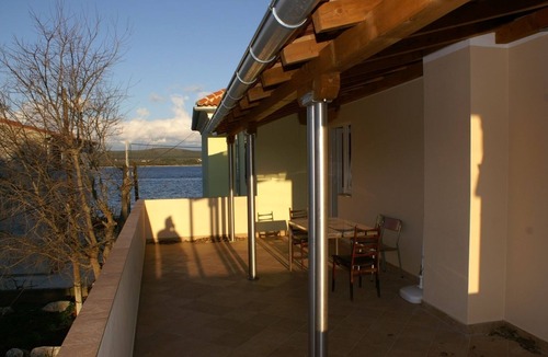 Pasman Apartment | Two bedroom apartment near beach Pašman (A-685-a)