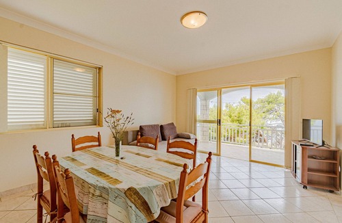 Prigradica Apartment | Two bedroom apartment near beach Prigradica, Korčula (A-14341-b)