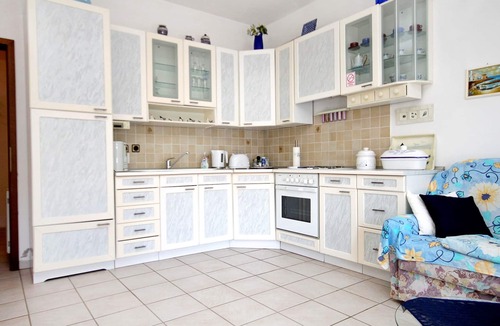 Zavalatica Apartment | Two bedroom apartment near beach Zavalatica, Korčula (A-9285-b)