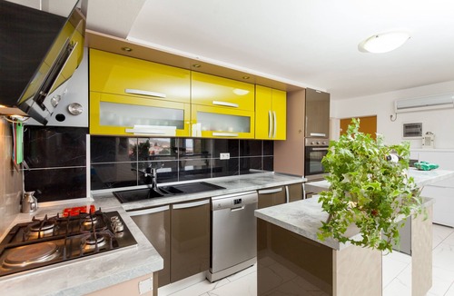 Zavalatica Apartment | Two bedroom apartment near beach Zavalatica, Korčula (A-14676-a)