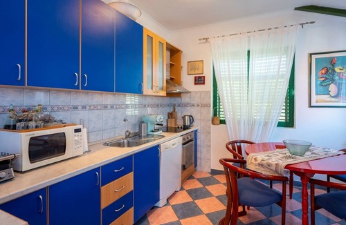 Trpanj Apartment | Two bedroom apartment with terrace Trpanj, Pelješac (A-27642-a)