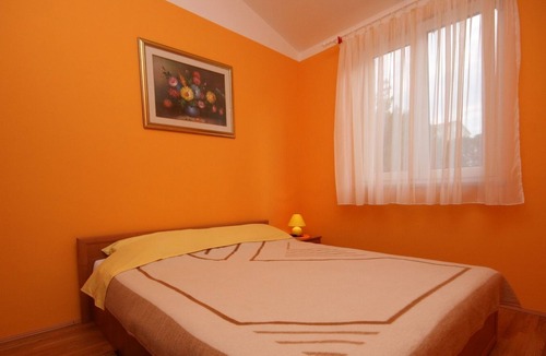 Mandre Apartment | Two bedroom apartment with terrace and sea view Mandre, Pag (A-6416-a)