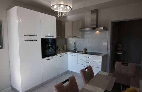 Rabac Apartment | Two bedroom apartment with terrace and sea view Rabac, Labin (A-7441-a)