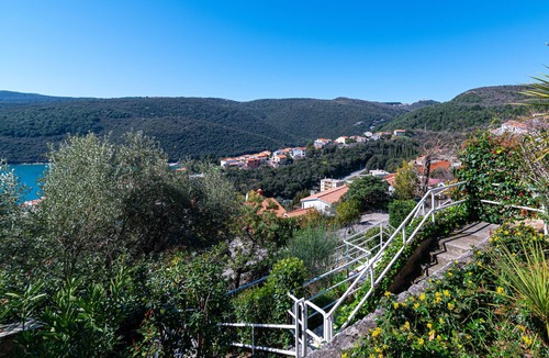 Rabac Apartment | Two bedroom apartment with terrace and sea view Rabac, Labin (A-7622-a)
