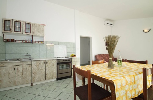 Zavalatica Apartment | Two bedroom apartment with terrace and sea view Zavalatica, Korčula (A-247-e)