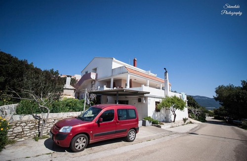 Zavalatica Apartment | Two bedroom apartment with terrace and sea view Zavalatica, Korčula (A-247-e)