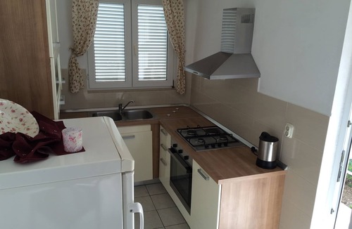 Banjol Apartment | Two bedroom apartment with terrace and sea view Banjol, Rab (A-4952-a)