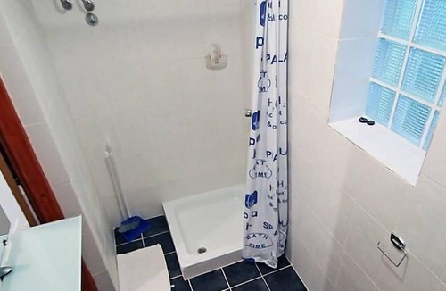 Banjol Apartment | Two bedroom apartment with terrace Banjol, Rab (A-11381-c)